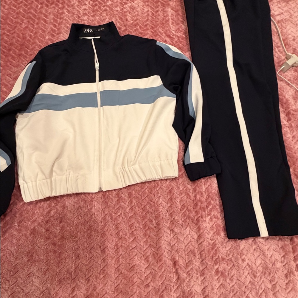 Zara Navy and White Colorblock Tracksuit - Picture 4 of 14